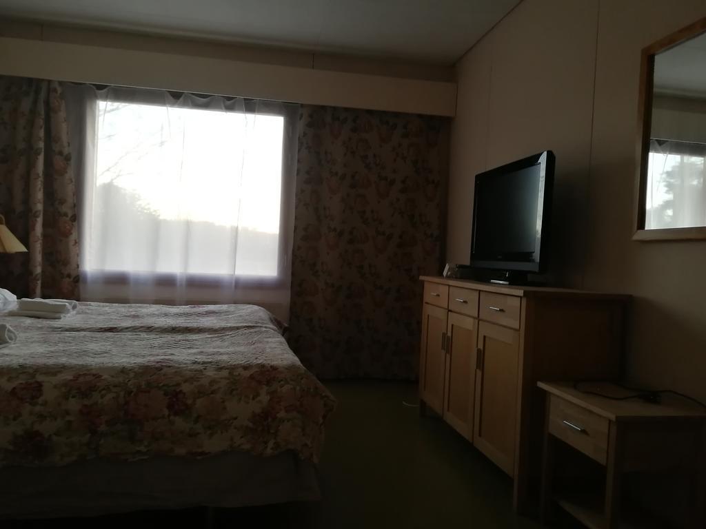 Hotel Villa Vanessa Siltakyla Bagian luar foto